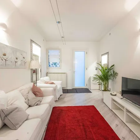 Giulia House, By Short Holidays Bologna