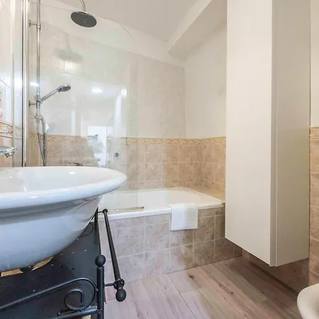 Giulia House, By Short Holidays Appartamento